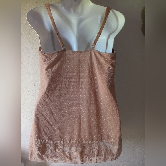 Rhonda Shear Tan Seamless Full-Coverage Bra - Picture 4 of 13